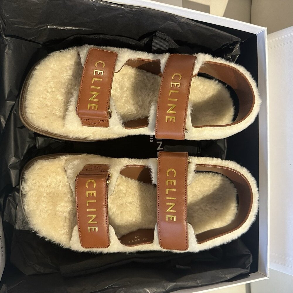 NEW Celine Leo Scratch Sandal Shearling Fur Tan Logo Strap Platform Flat 39 - Picture 5 of 11